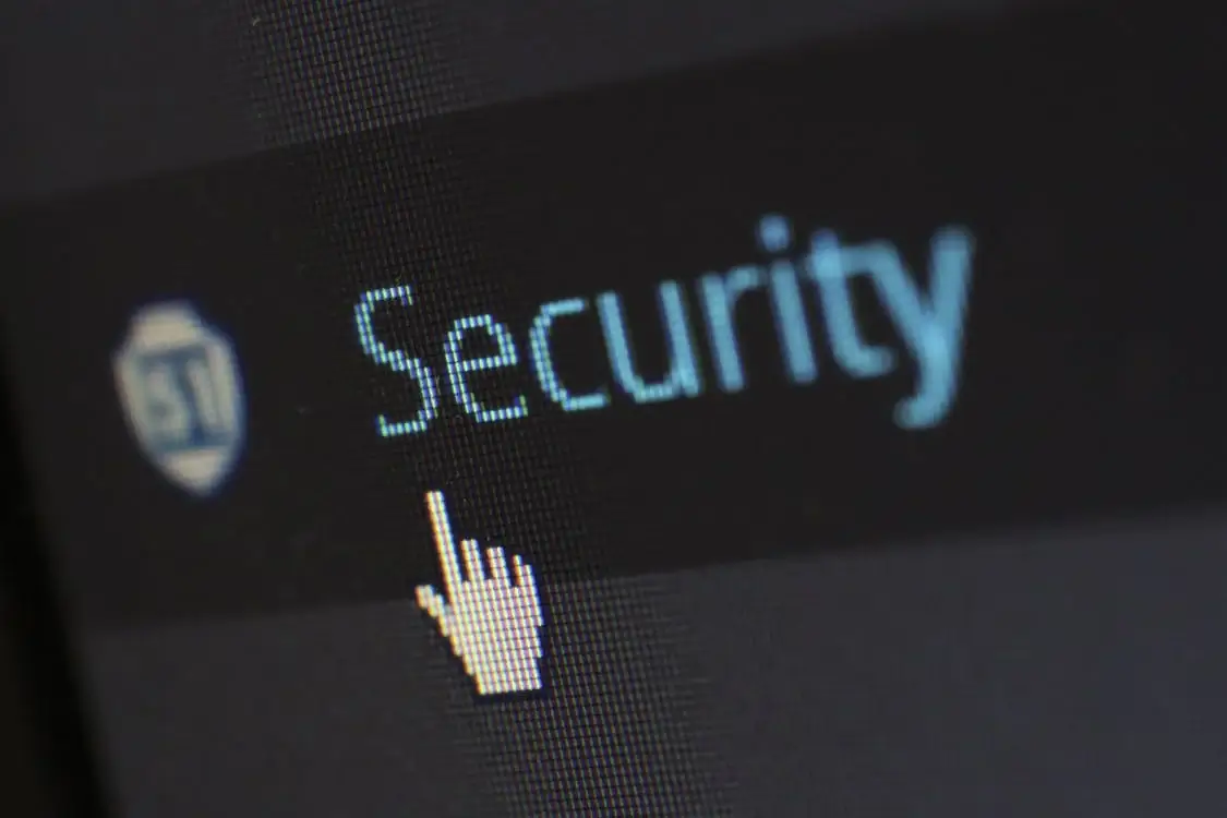 Starling vs Monzo - Security